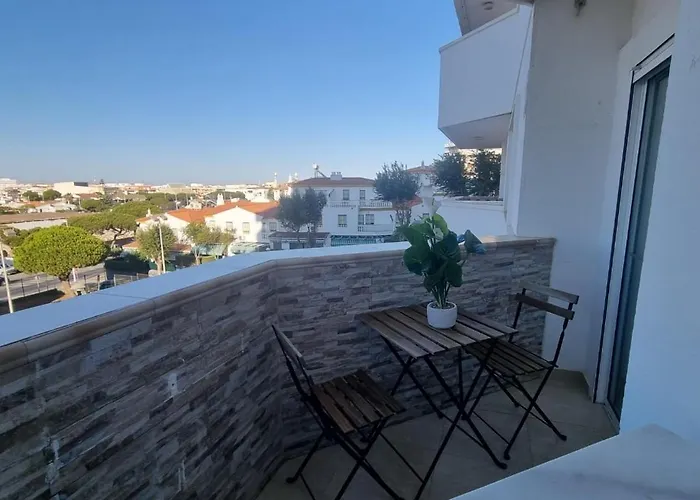 Cormoran Apartment